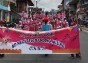Usai Upacara HUT RI ke-78, UPT SD Negeri 07 Banding Agung Ikuti Lomba Drum Band Tingkat Kecamatan