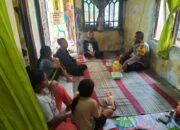 Kapolres Indramayu, AKBP Dr. M. Fahri Siregar, Sampaikan Bela Sungkawa Untuk Alm. Tarizal Petugas Pamsung TPS 18 Desa Lohbener